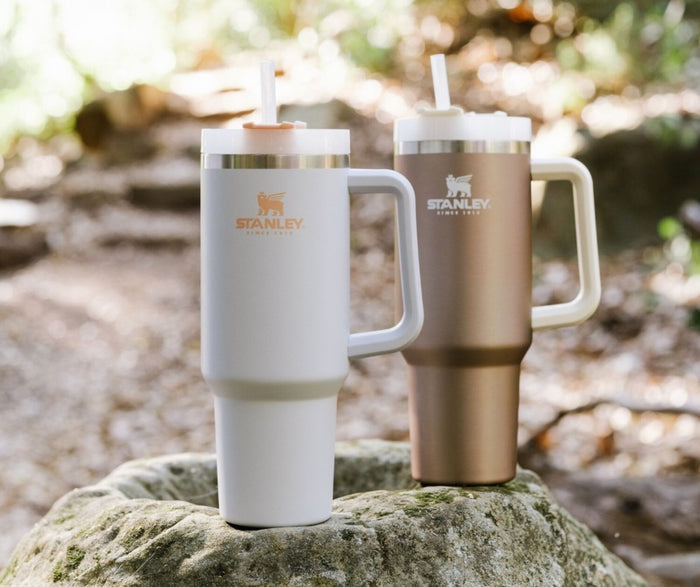 [BLACK FRIDAY - COMPRE 1 LEVE 2 ] Stanley Copo Quencher 2.0 | 1,18 Litros + Brindes Exclusivos